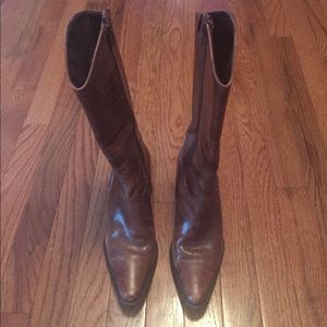 Gorgeously detailed, barely worn cowboy boots